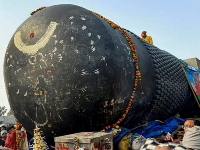viraatramayanmandir_shivling